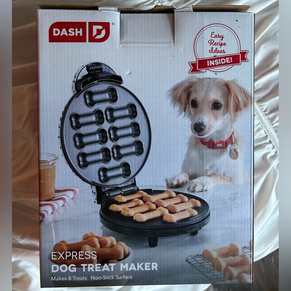 DASH EXPRESS DOG TREAT MAKER - Picture 2 of 5